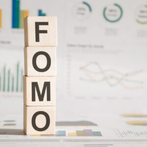 FOMO – czym jest i jak wpływa na nasze życie?