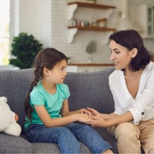 Dlaczego dzieci kłamią – psychologia dziecięcego fałszu Dlaczego dzieci kłamią – psychologia dziecięcego fałszu